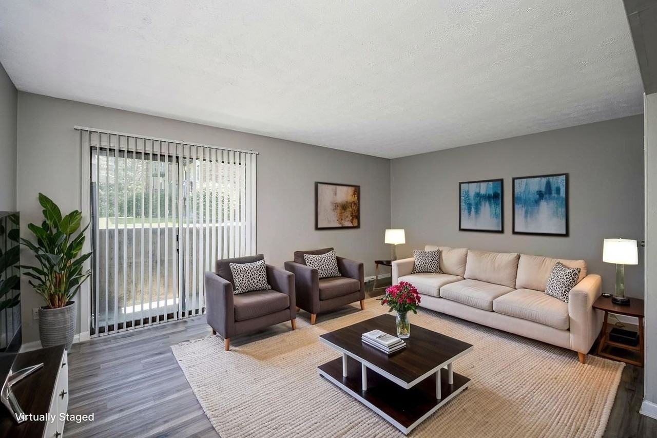 Oakmont Flats Apartments - Photo 2 of 43