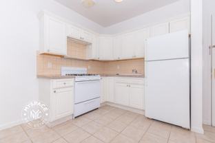 823 Willoughby Ave #3B - Photo 1 of 1