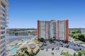 1301 Ne Miami Gardens Dr - Photo 2 of 19