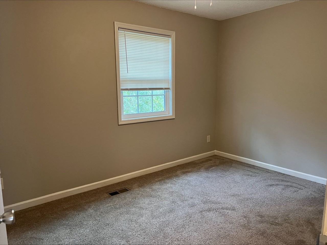 The Meadows Apartments - Photo 6 of 15