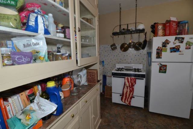 3709 N Hoyne Ave #2 - Photo 3 of 14
