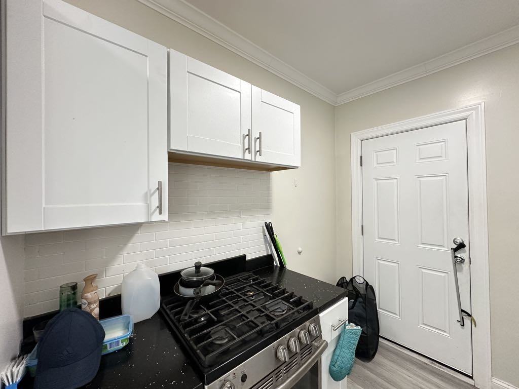 GREENVIEW + GRACE #2W - Photo 5 of 21