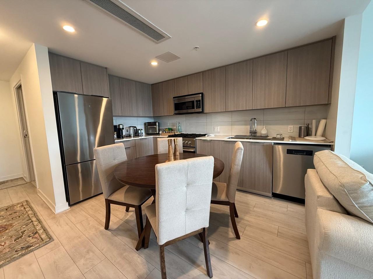 1401 Hunter Street #1702 - Photo 4 of 9