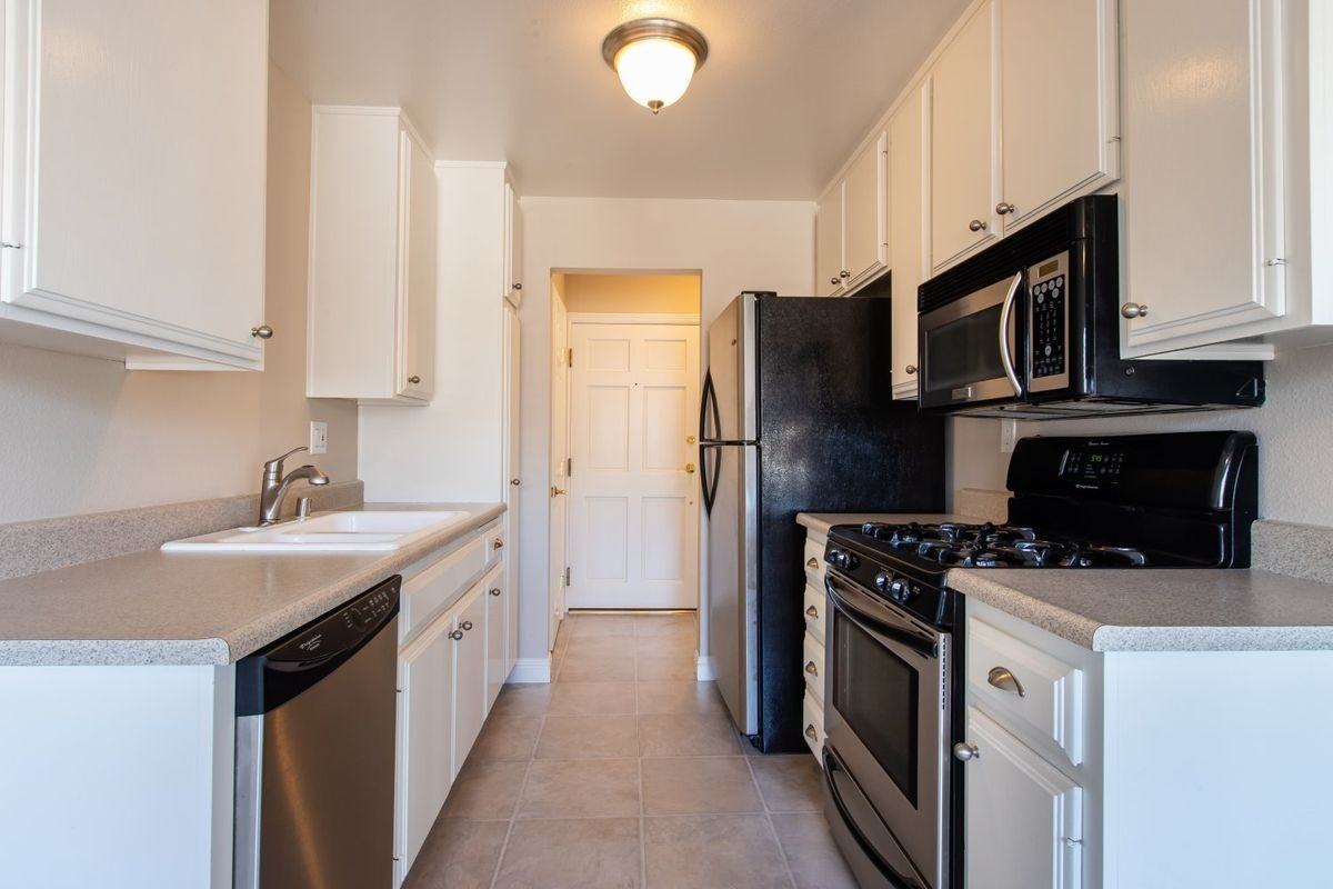 4775 E Pacific Coast Hwy ##204 - Photo 2 of 3