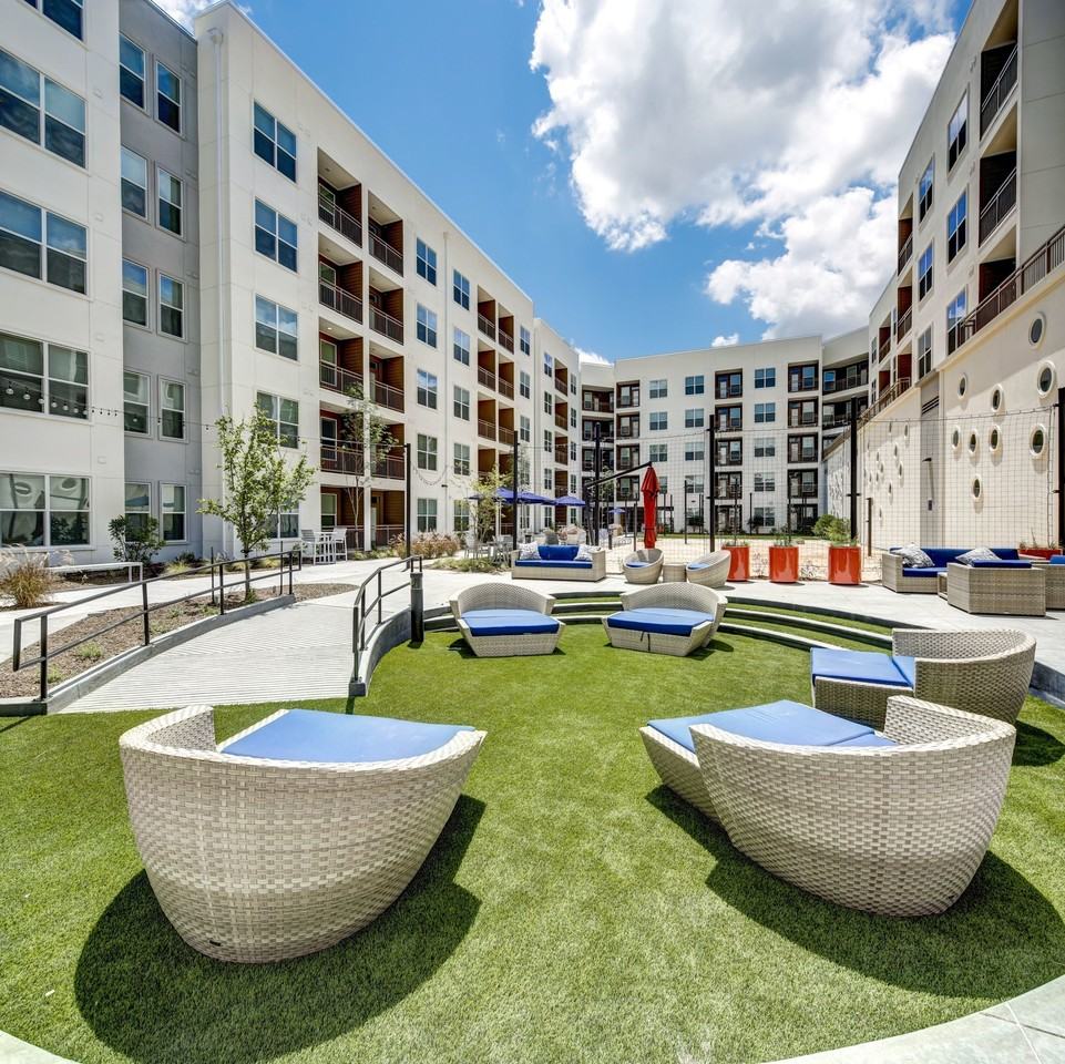 The Lyndon - Photo 3 of 21