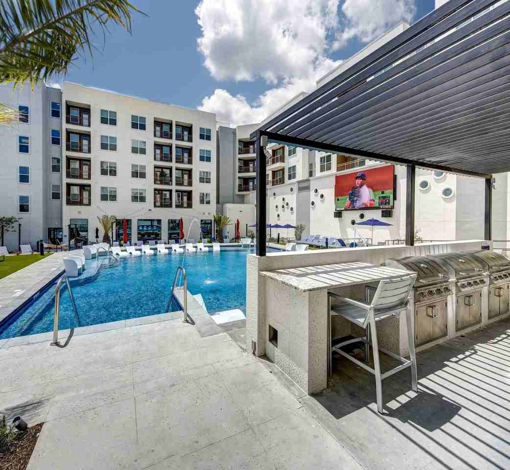 The Lyndon - Photo 7 of 21