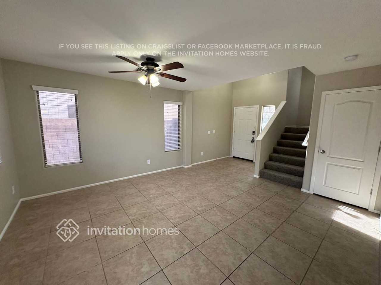 12541 W Reade Ave - Photo 2 of 17