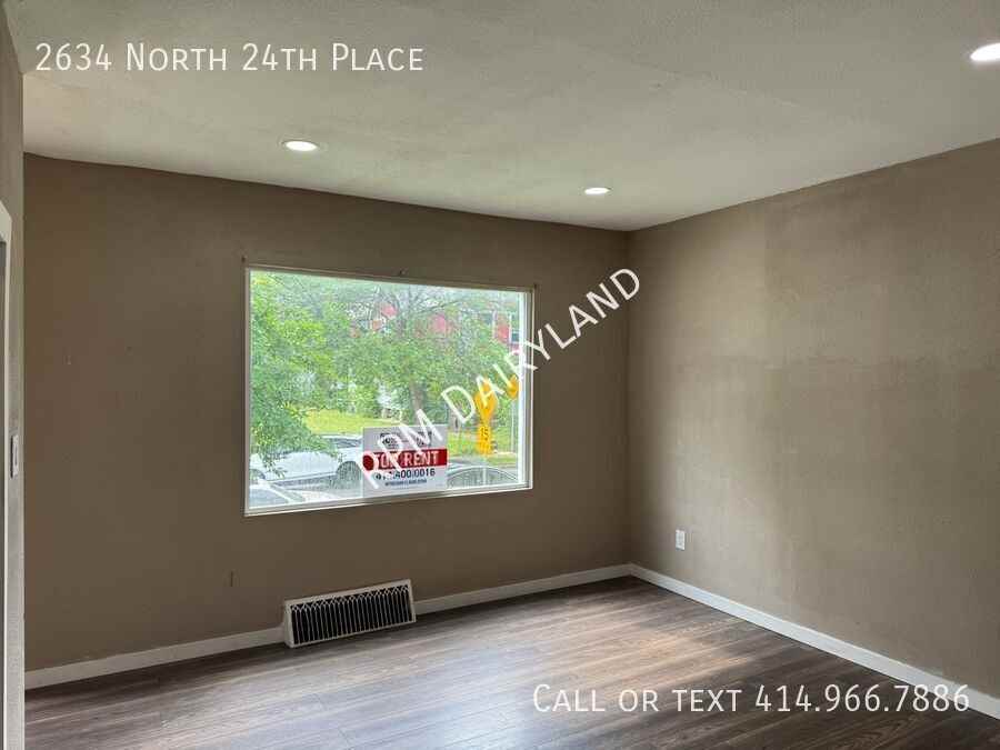 2634 N 24th Pl - Photo 2 of 7