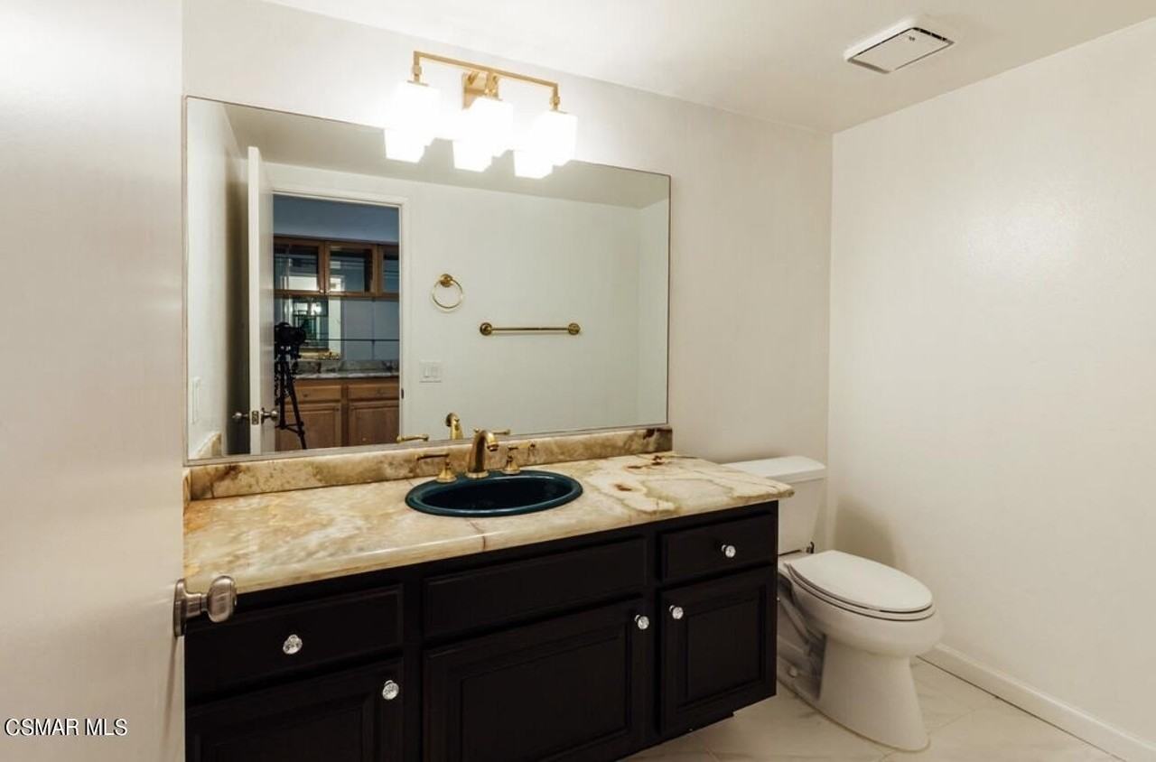 17248 Palisades Circle - Photo 6 of 24