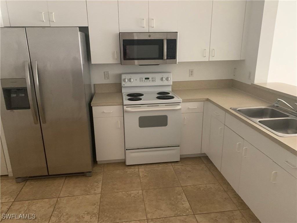 3624 Pine Oak Cir Apt 102 #102 - Photo 2 of 11