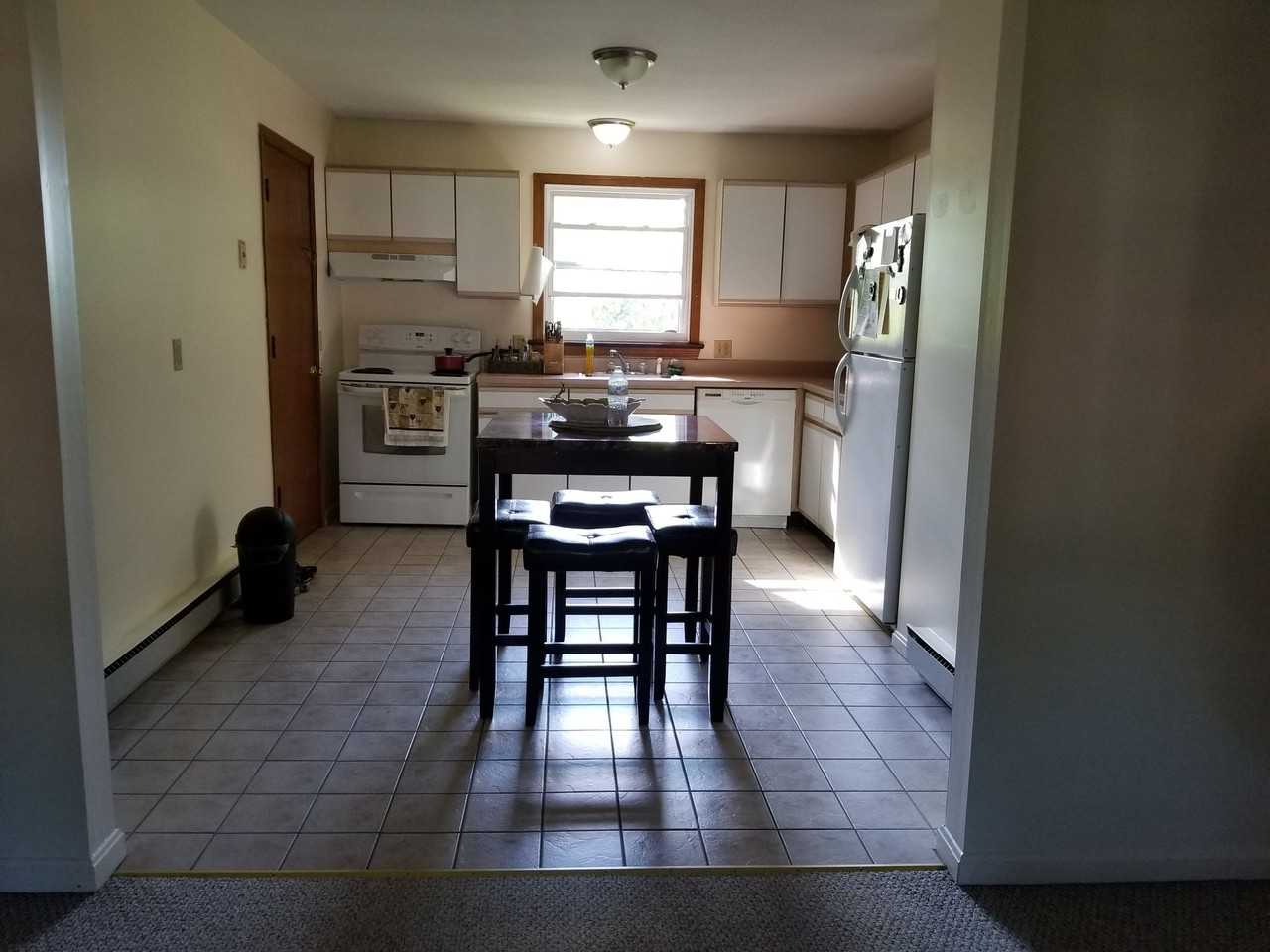 2 Bedroom Units With Heat and Hot Water AND ALL UTILITIES INCLUDED - Photo 6 of 11