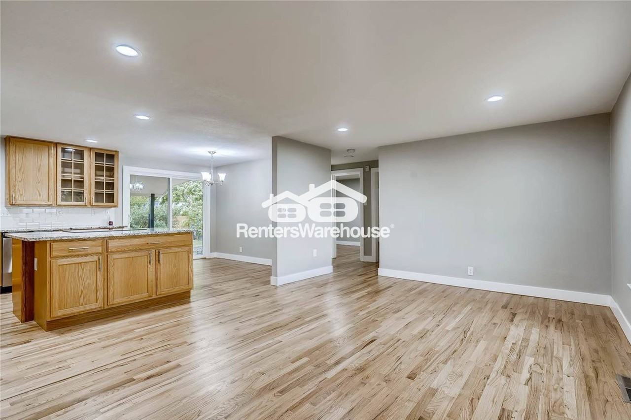 8531 Lowell Blvd - Photo 3 of 19