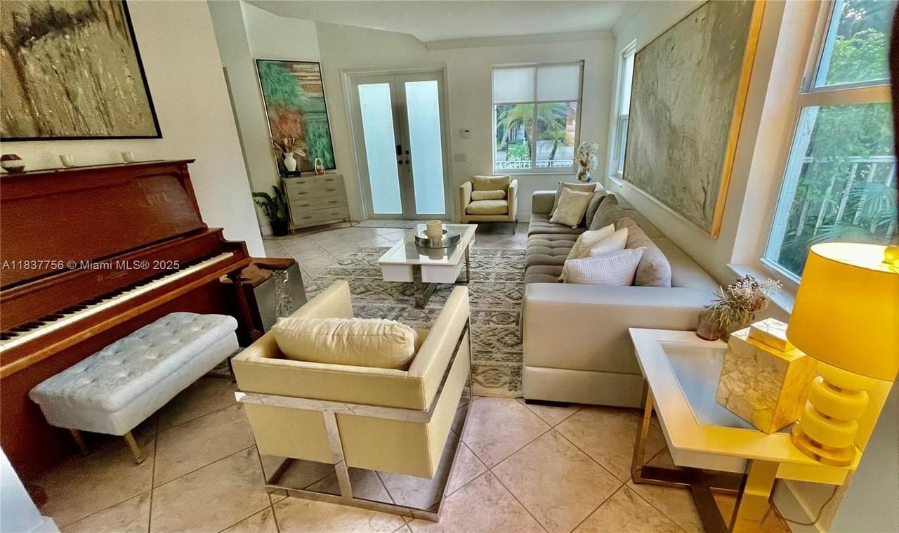 4093 Staghorn Lane - Photo 6 of 50