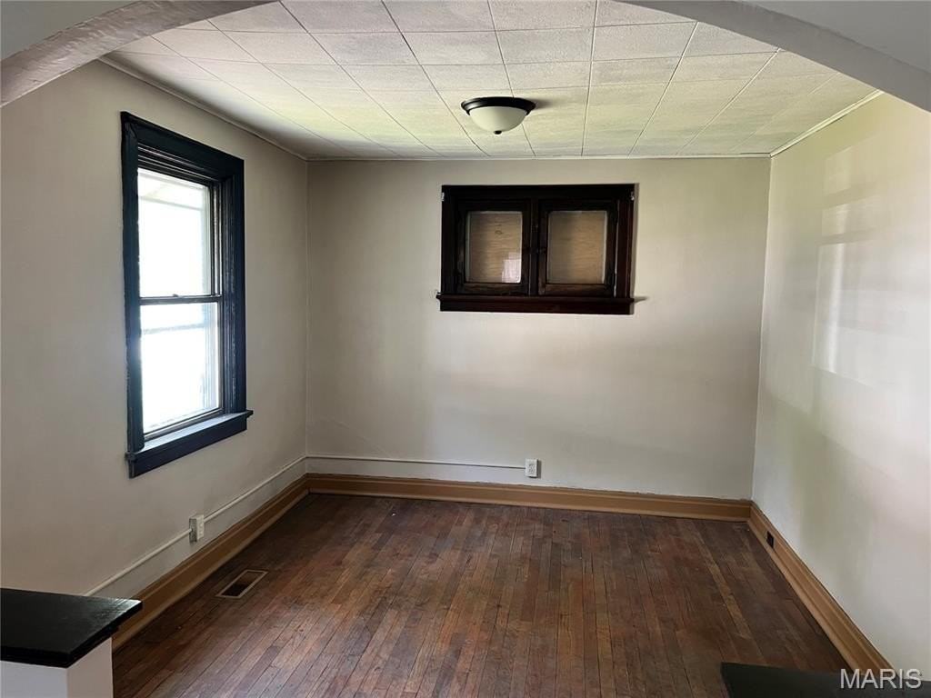 8356 Eton Pl - Photo 3 of 15