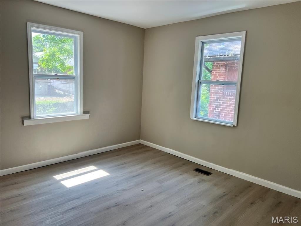 8356 Eton Pl - Photo 6 of 15