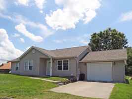 featured image of 1002 Bakers Ridge Rd