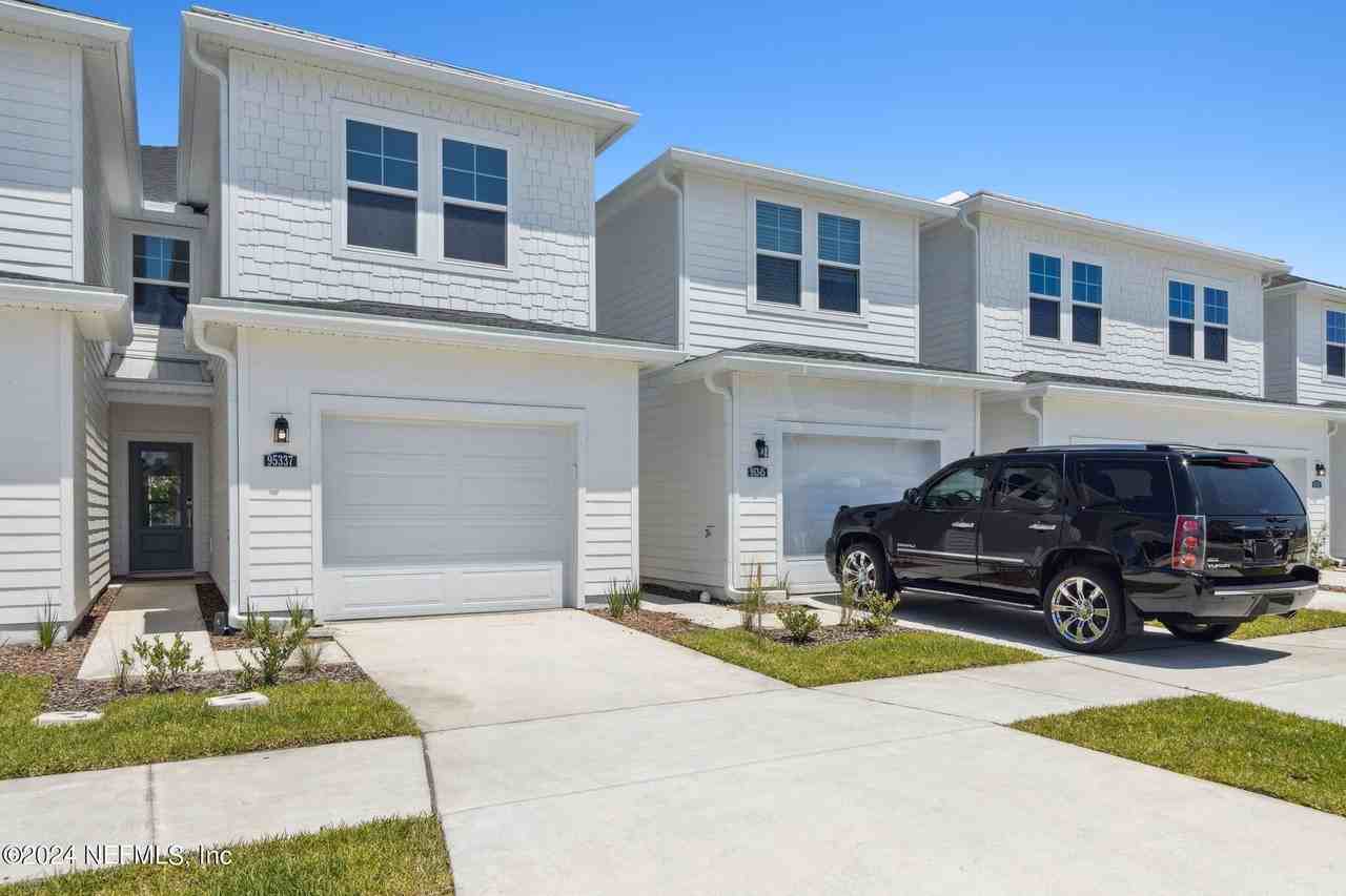 95337 Katherine St - Photo 2 of 50