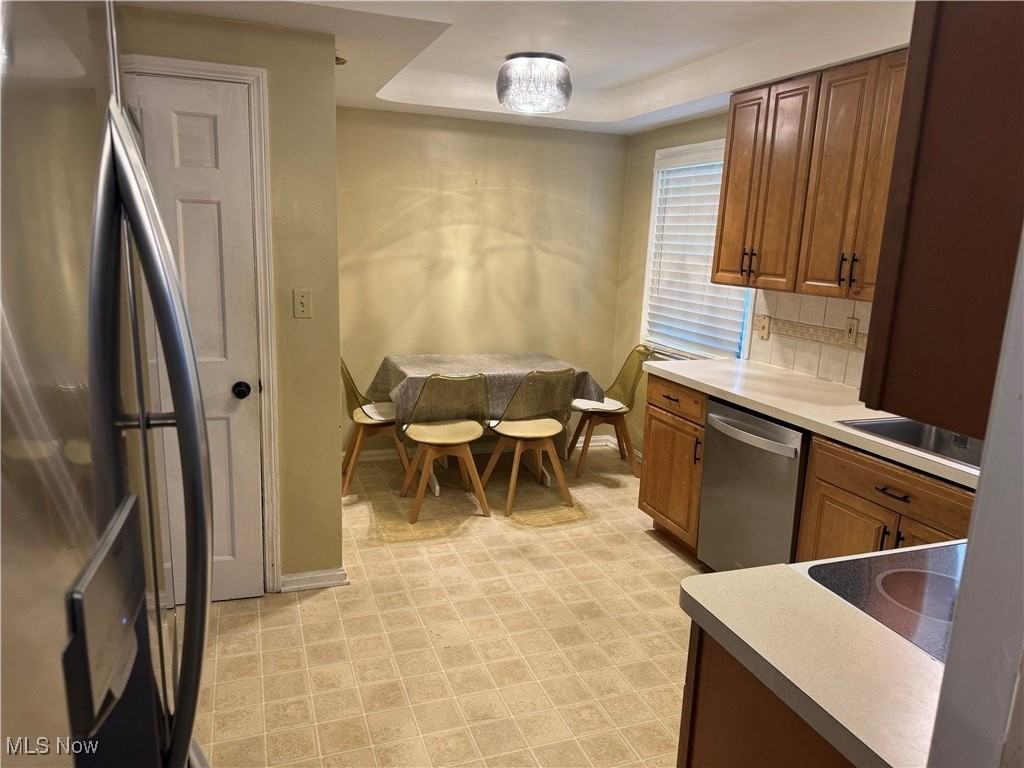 4345 Baintree Rd - Photo 5 of 18