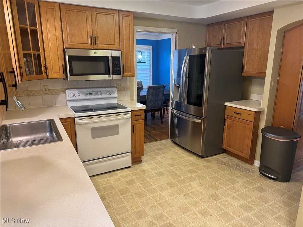 4345 Baintree Rd - Photo 6 of 18