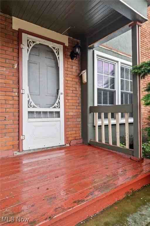 15416 Waterloo Rd - Photo 5 of 17