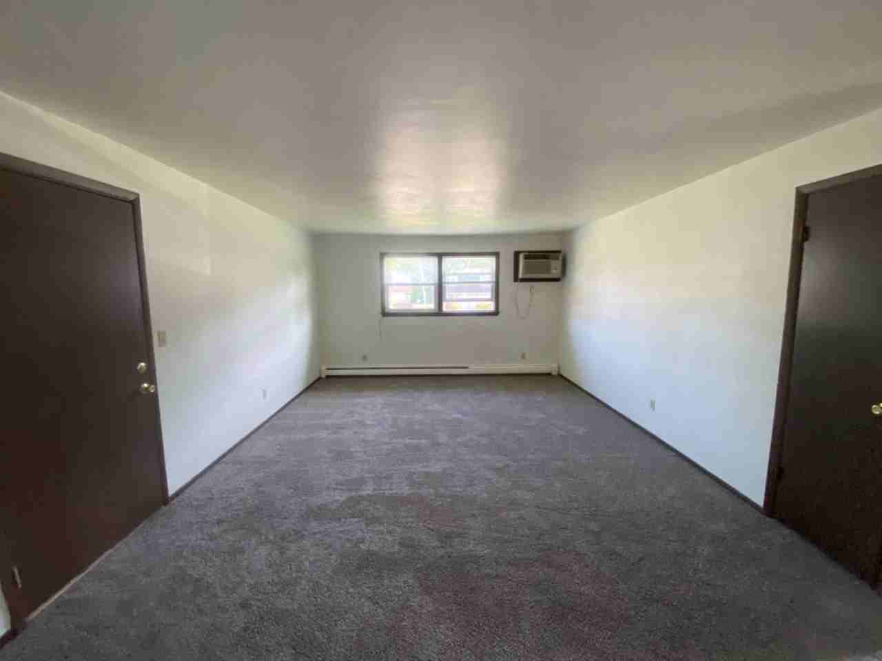 31 Sandy Court - Photo 3 of 8