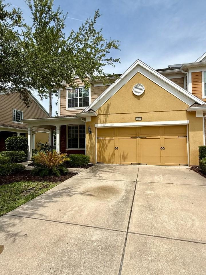 4234 Metron Dr - Photo 2 of 11