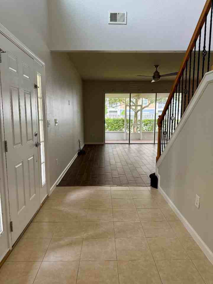 4234 Metron Dr - Photo 6 of 11