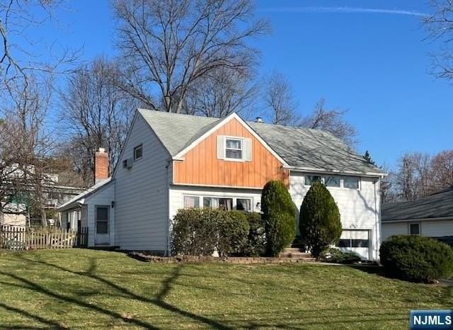 920 E Lawn Dr - Photo 2 of 17