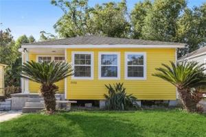 featured image of 3920 Metropolitan St