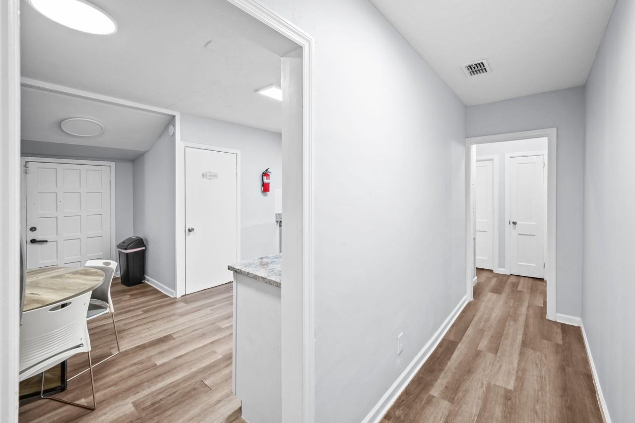 Seaboard Ave - Photo 3 of 13