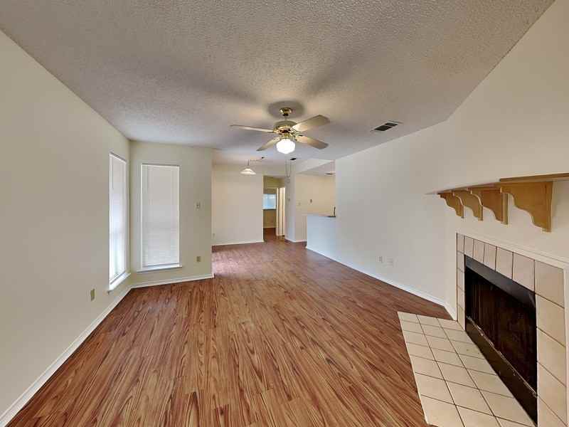 4509 Ebbtide Ct - Photo 6 of 16