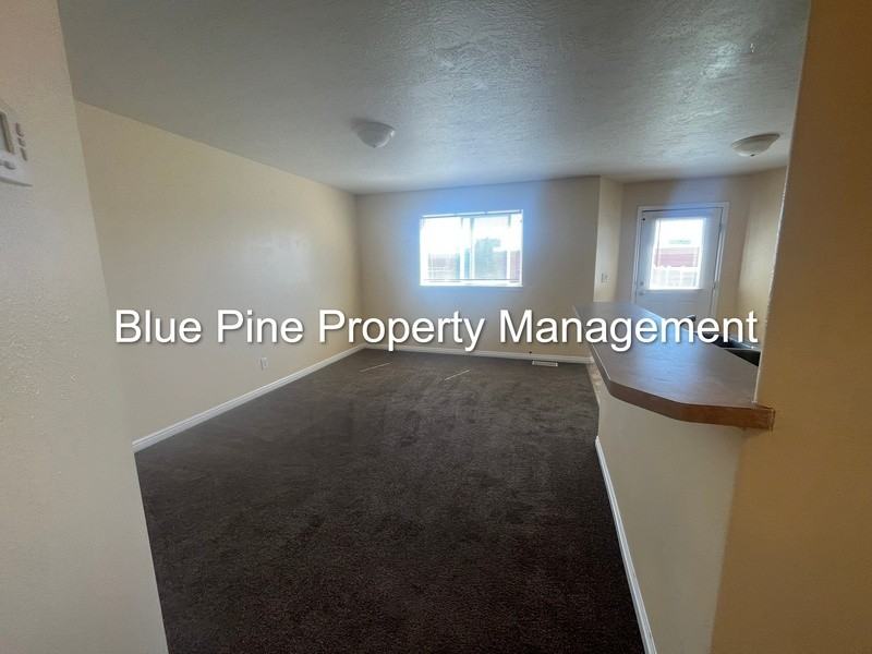 2488 Prospect Dr #4 - Photo 3 of 11