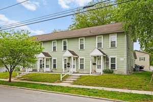 featured image of 420 S Summit St