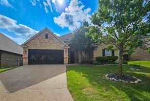 240 Spyglass Dr - Photo 1 of 1