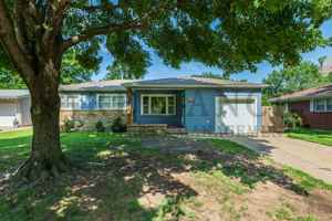 featured image of 1847 N Richmond Ave