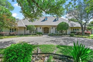 6938 Pemberton Dr - Photo 1 of 1