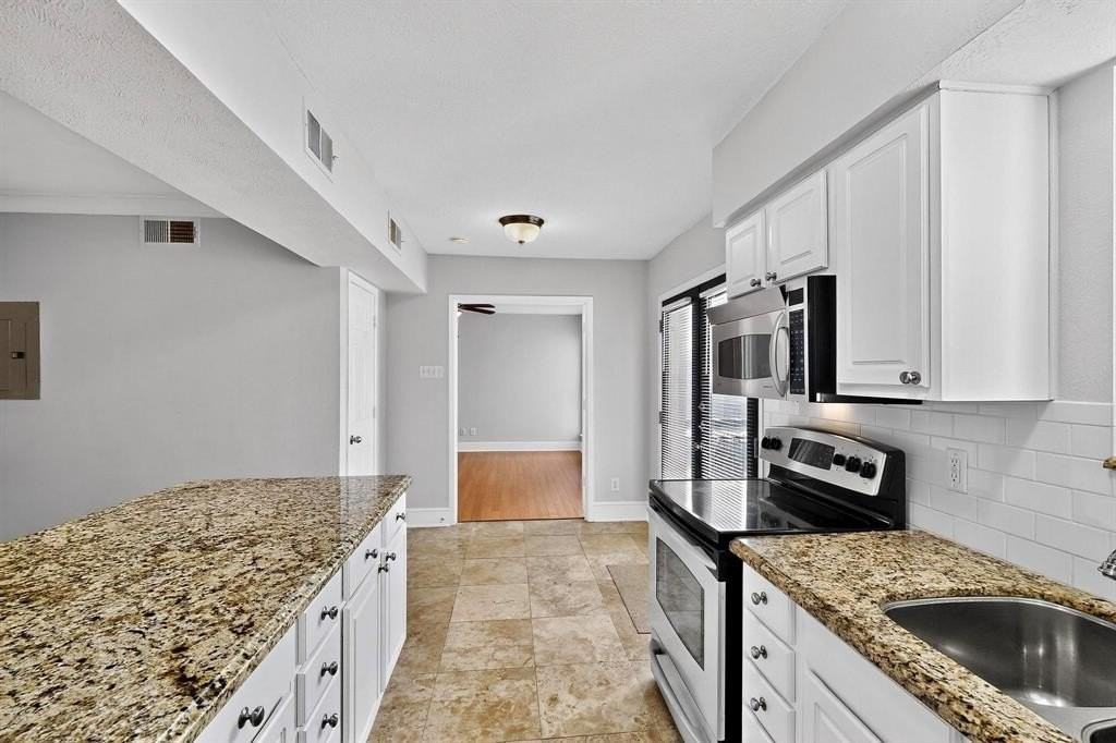 7736 Meadow Road #203 - Photo 6 of 38