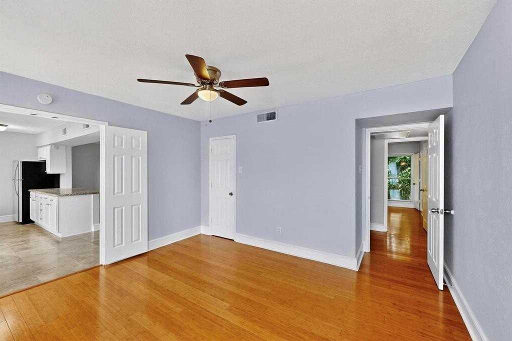 7736 Meadow Road #203 - Photo 7 of 38