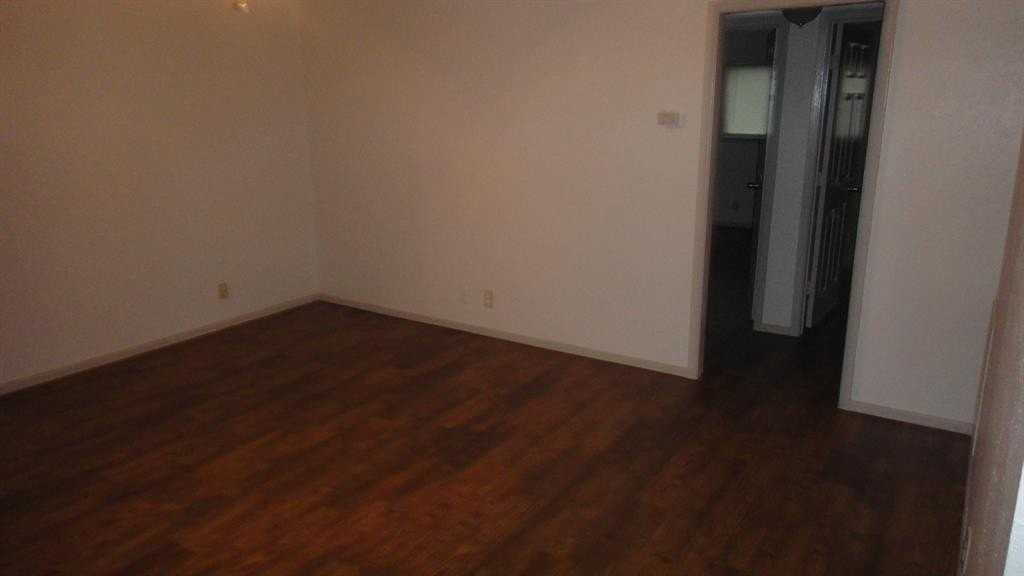 1115 Collier St - Photo 7 of 7