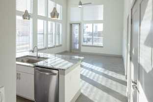 601 N Oak St #139 - Photo 1 of 1