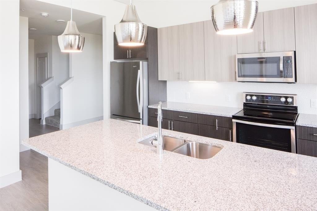 2101 W Rosedale St #201 - Photo 7 of 8