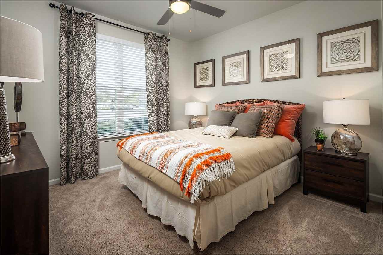 Abberly Market Point Apartment Homes - Photo 6 of 50