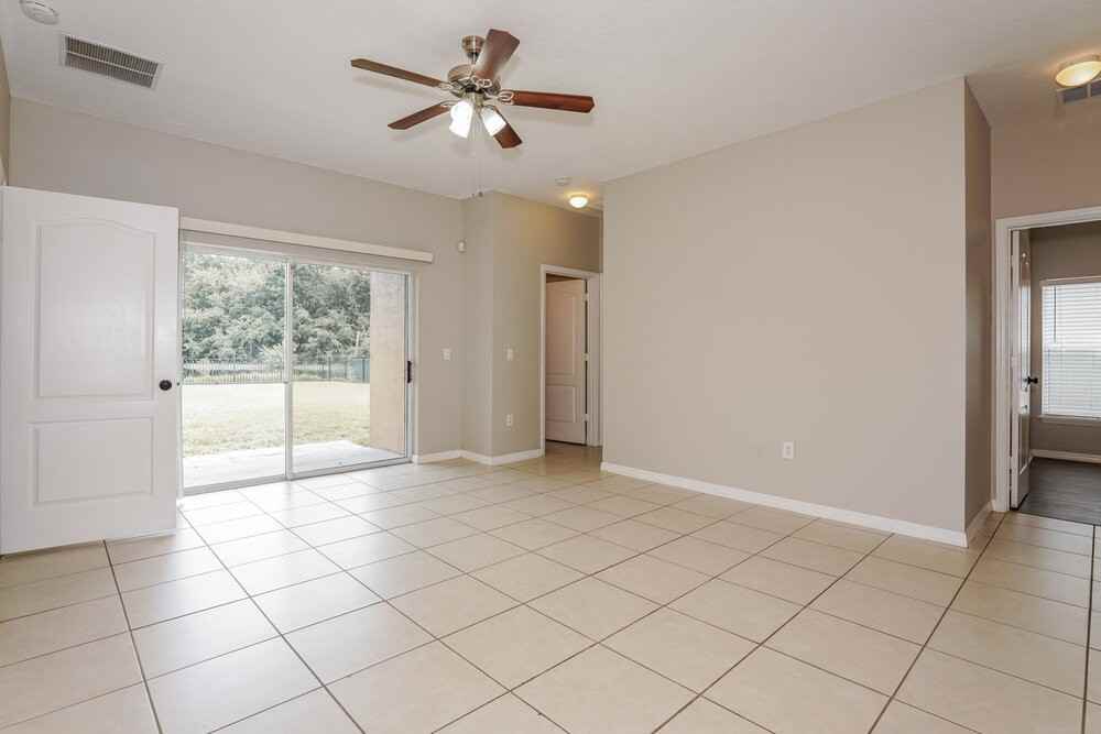 4326 Fitzroy Reef Dr - Photo 3 of 16