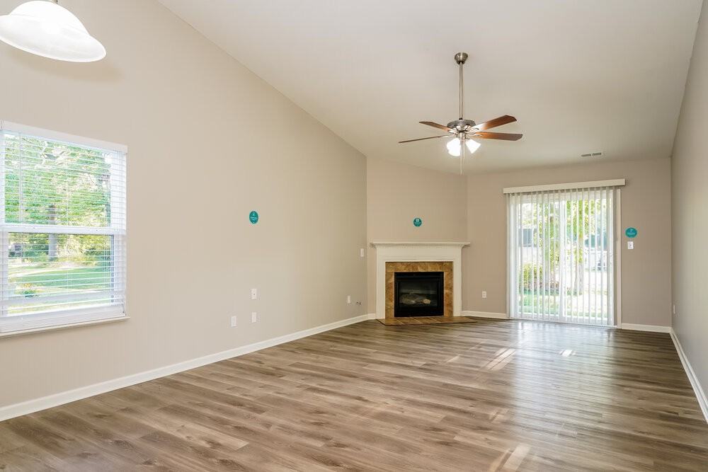 129 Hilltop Farms Blvd - Photo 3 of 16