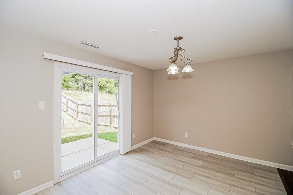4122 Kellybrook Dr - Photo 7 of 17