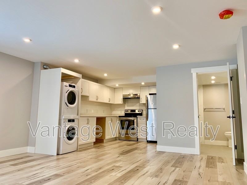 1290 Mine Hill Dr - Photo 2 of 13