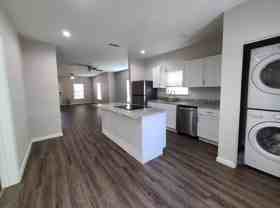 1401 Moore St - Photo 1 of 1