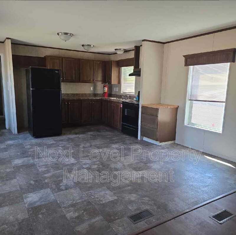 2115 Hwye - Photo 3 of 9