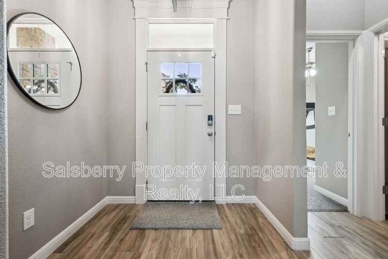 3310 Windcrest Dr - Photo 5 of 28