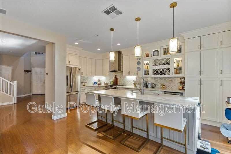 27512 Midas Ln - Photo 2 of 17